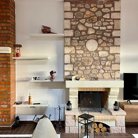Villa Tragos *