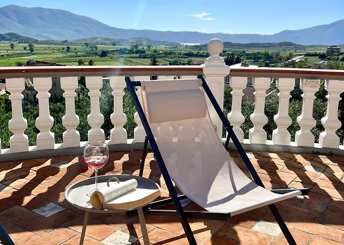 Villa Tragos Vlorë